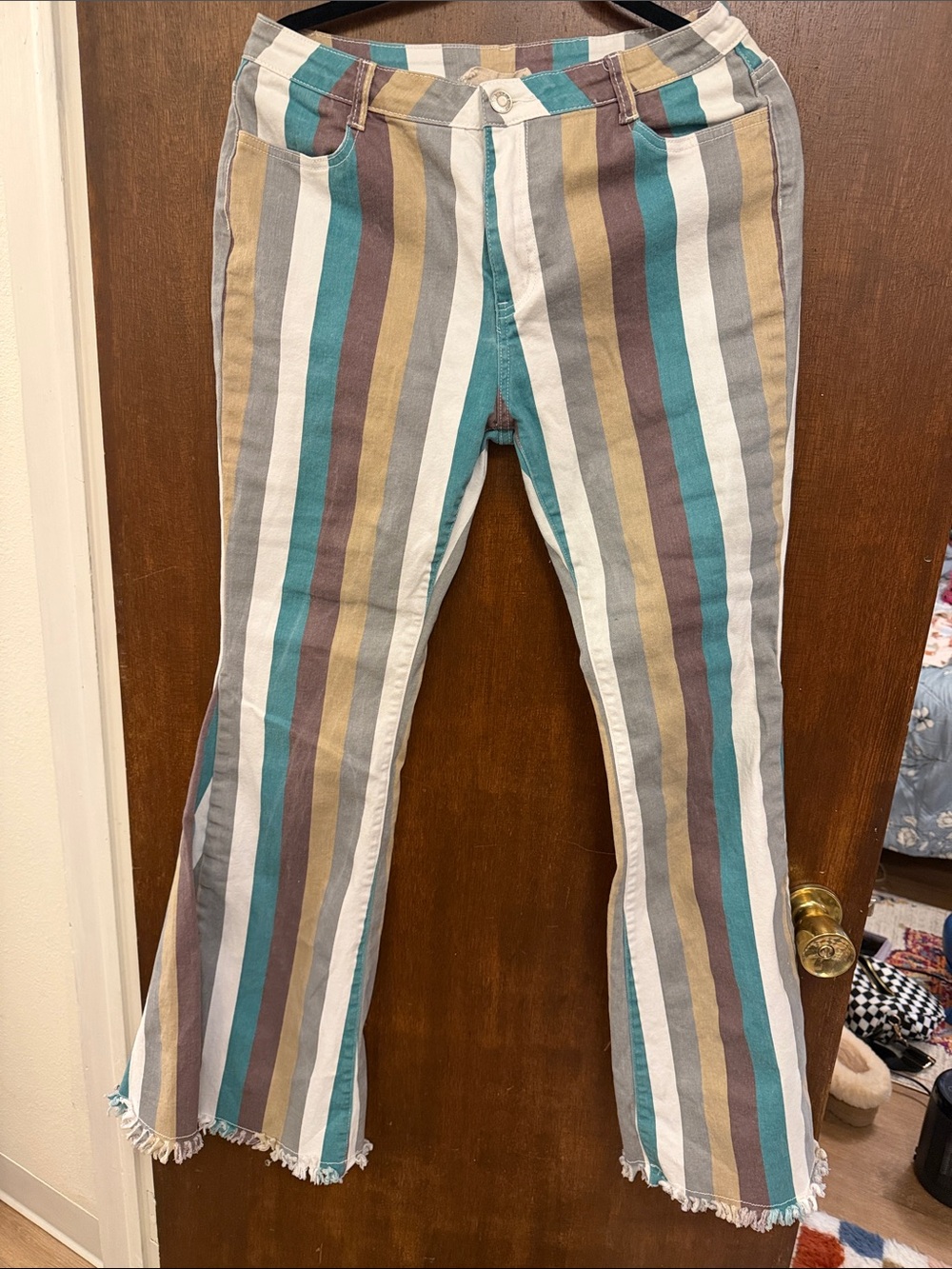 Striped wide leg pants